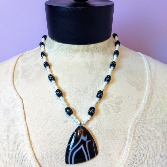 Piece #60 "Cafe Con Leche" Agate Beadwork Necklace - Picture 1 of 3